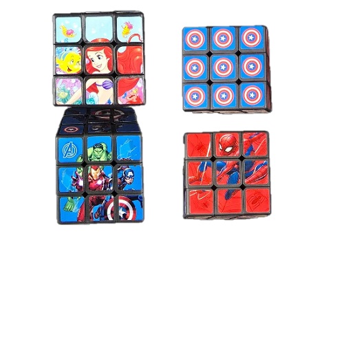 Cubo Rubik con personajes