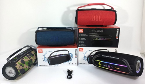 Parlante Multifuncional JBL S8 Replica oo