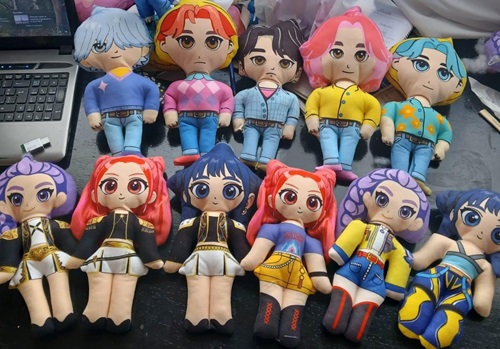 Peluche Guerreras K-pop 30cm on
